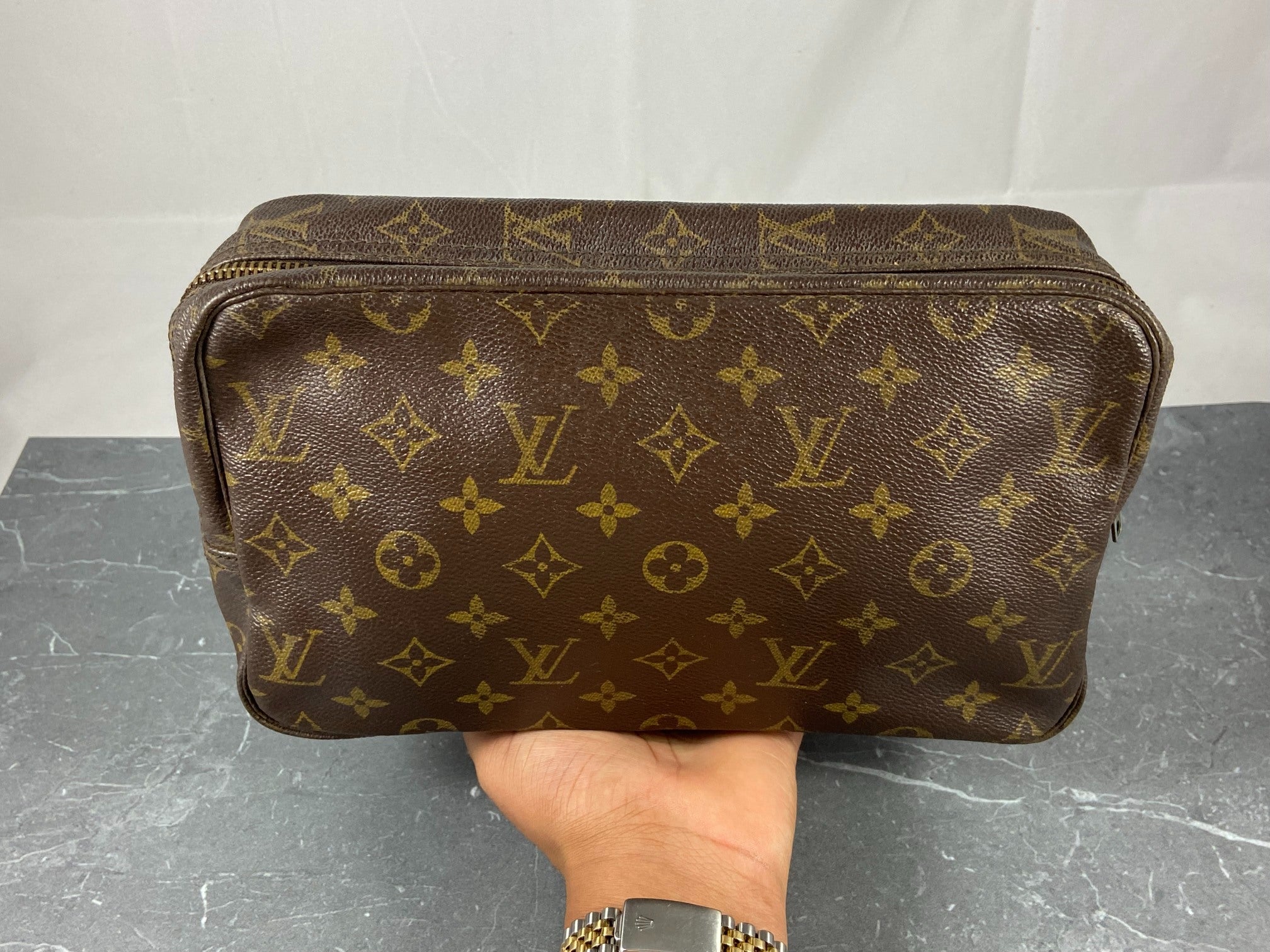 Louis Vuitton Trousse Toilette 28 Monogram Canvas