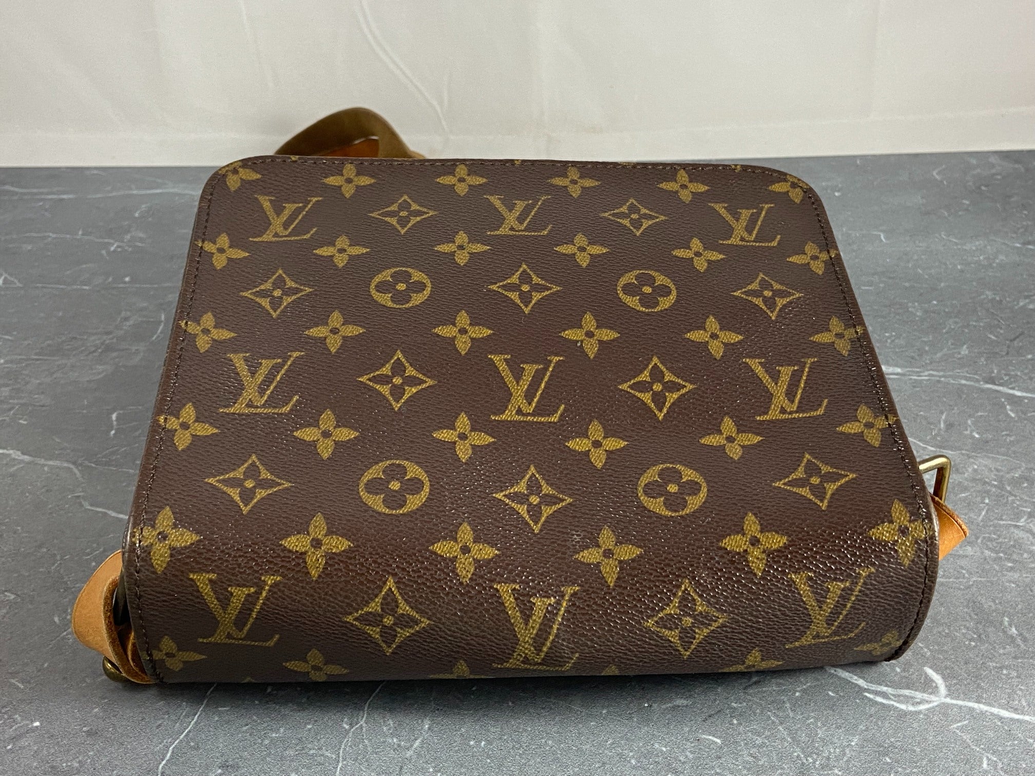 Louis Vuitton Cartouchière MM Shoulder Bag Monogram Canvas