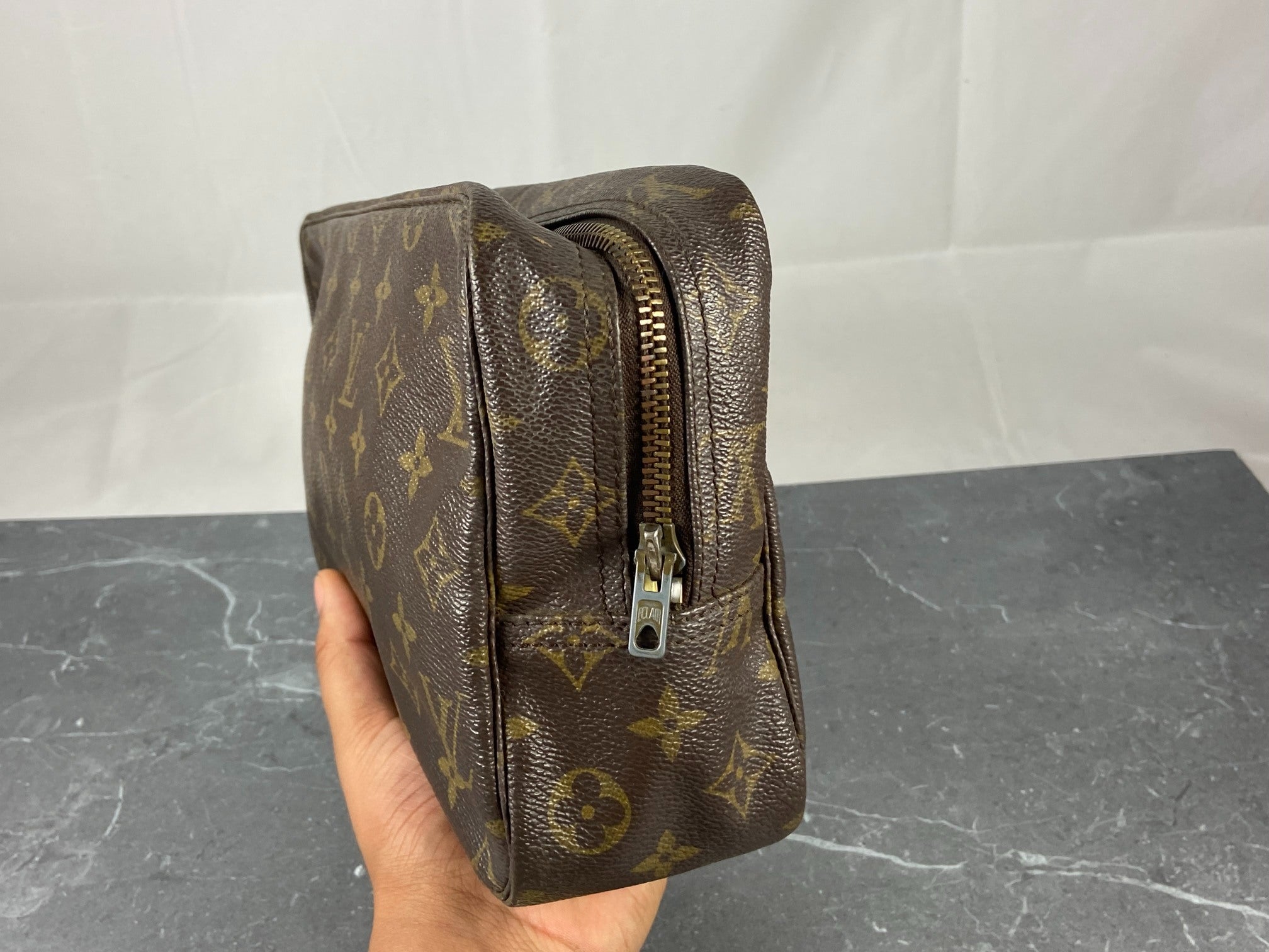 Louis Vuitton Trousse Toilette 28 Monogram Canvas