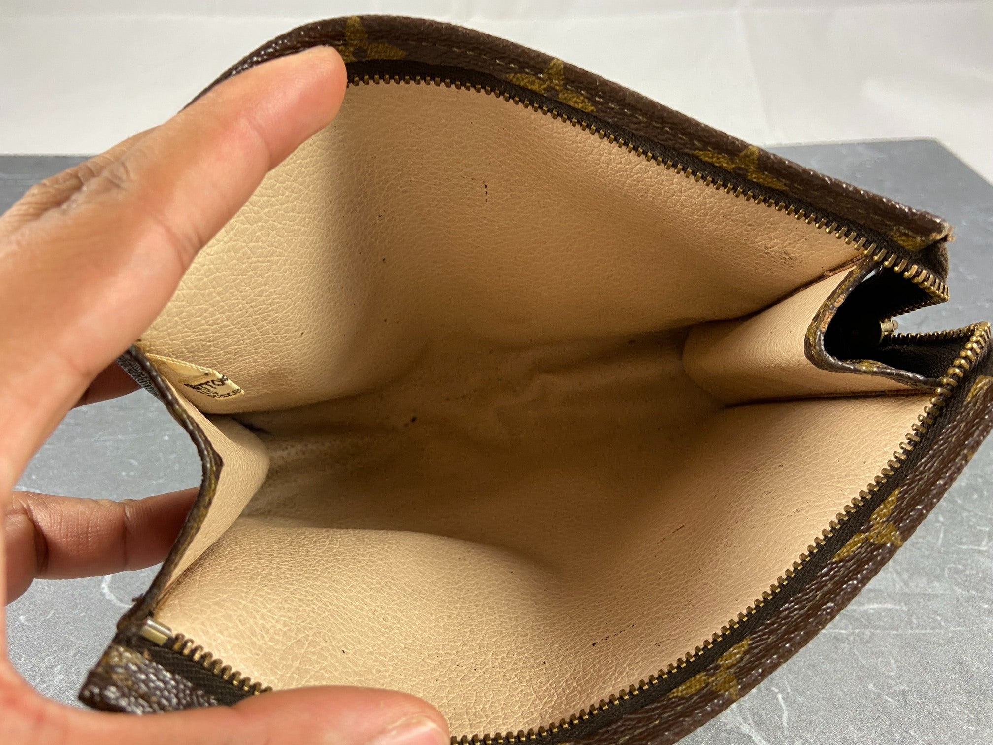 Louis Vuitton Poche Toilette 19 Monogram Canvas