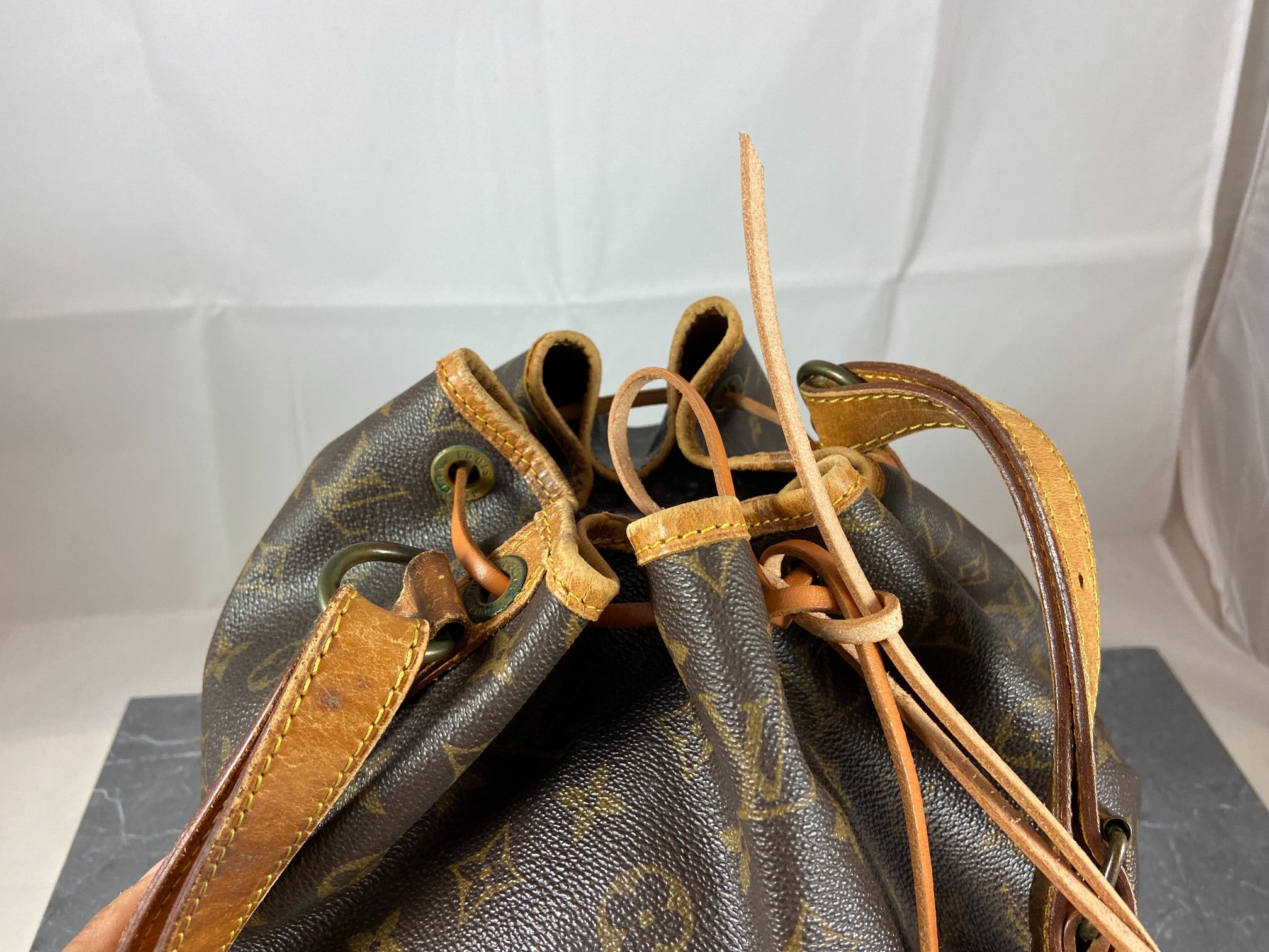 Louis Vuitton Sac Noé Grand Monogram Canvas