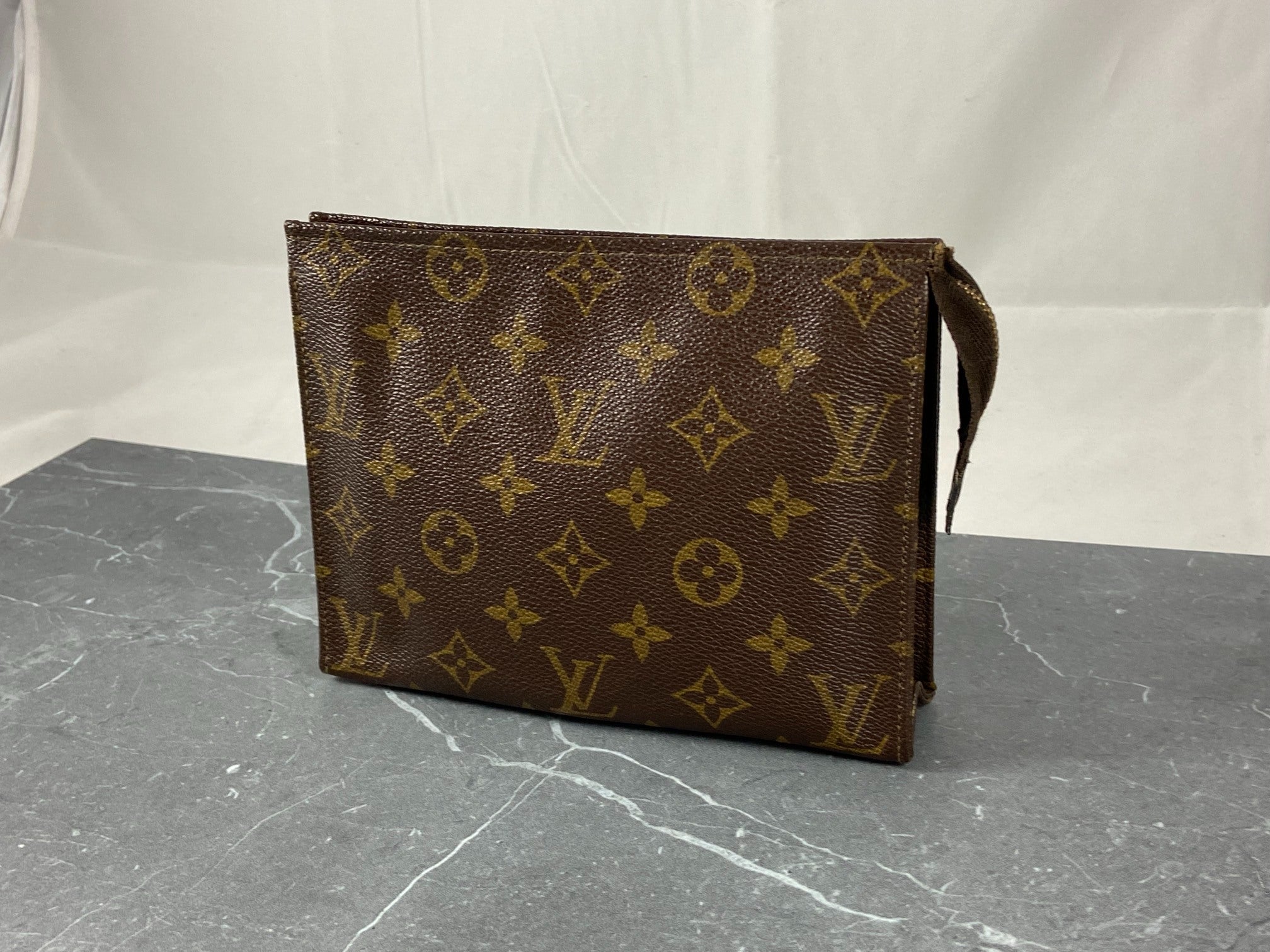 Louis Vuitton Poche Toilette 19 Monogram Canvas