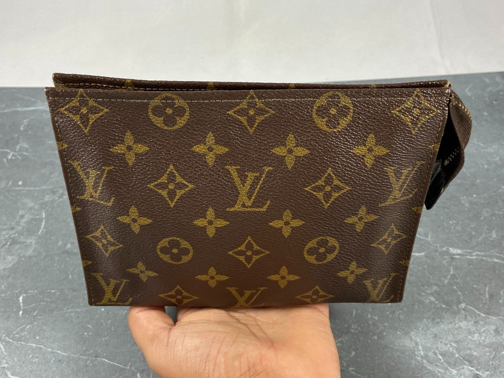 Louis Vuitton Poche Toilette 19 Monogram Canvas
