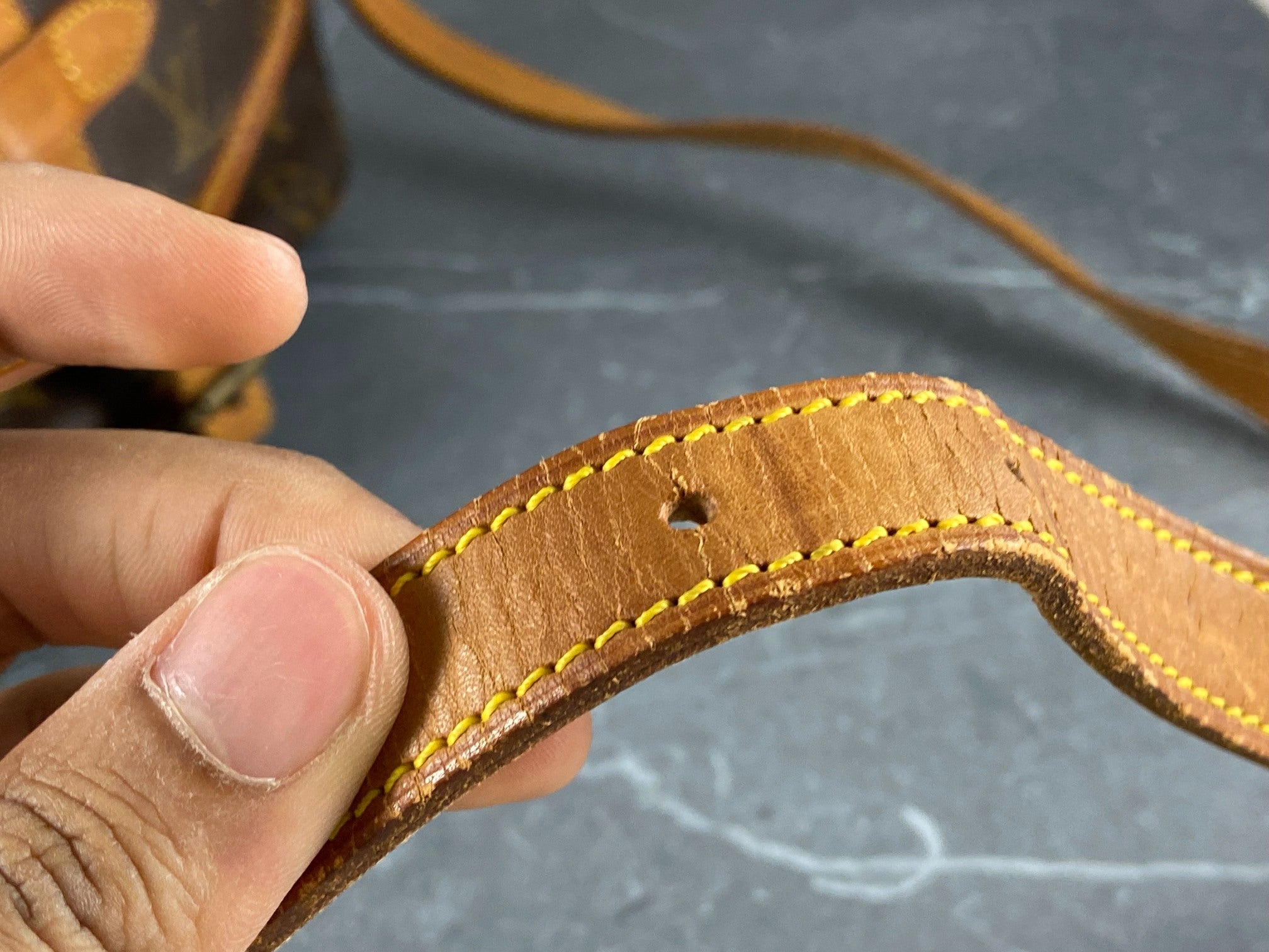 Louis Vuitton Saumur 30 Monogram Canvas