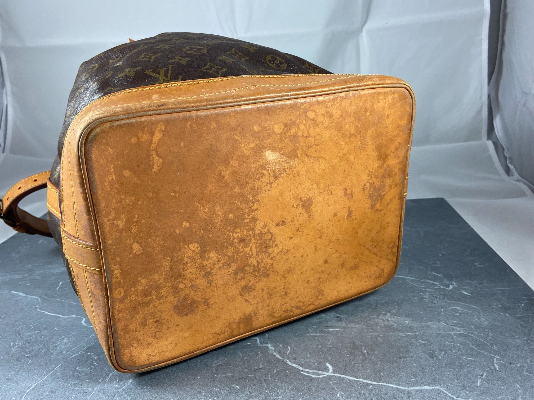 Louis Vuitton Sac Noé Grand Monogram Canvas