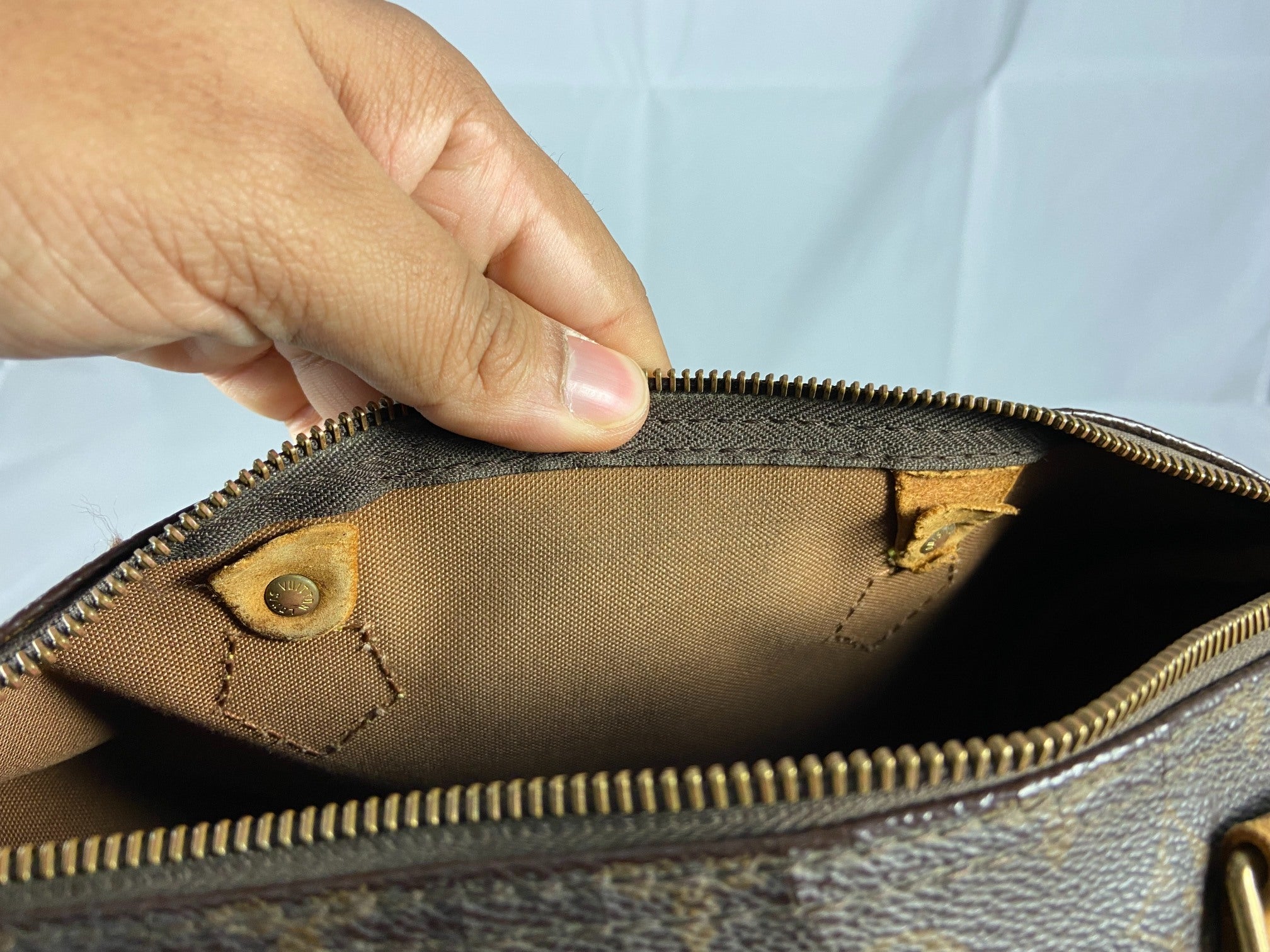 Louis Vuitton Speedy 30 Monogram Canvas