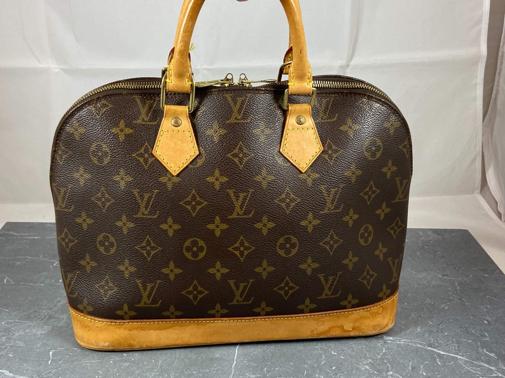 Louis Vuitton Alma PM Monogram Canvas
