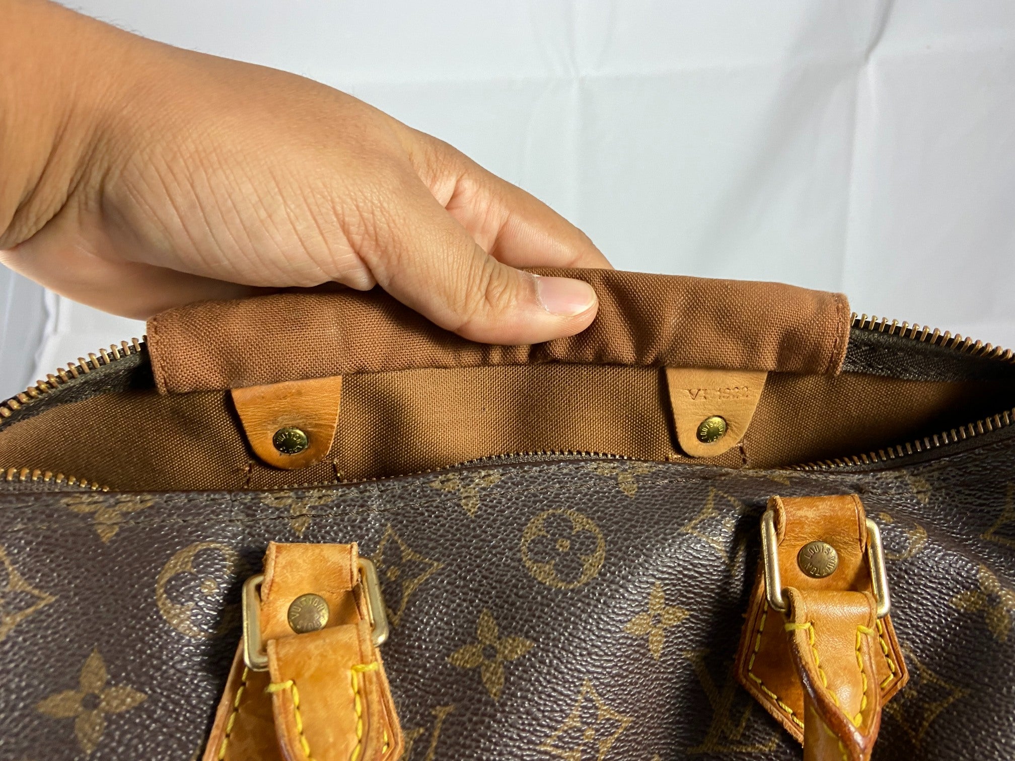 Louis Vuitton Speedy 30 Monogram Canvas