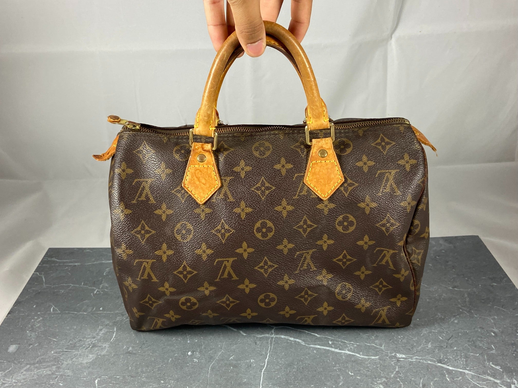 Louis Vuitton Speedy 30 Monogram Canvas