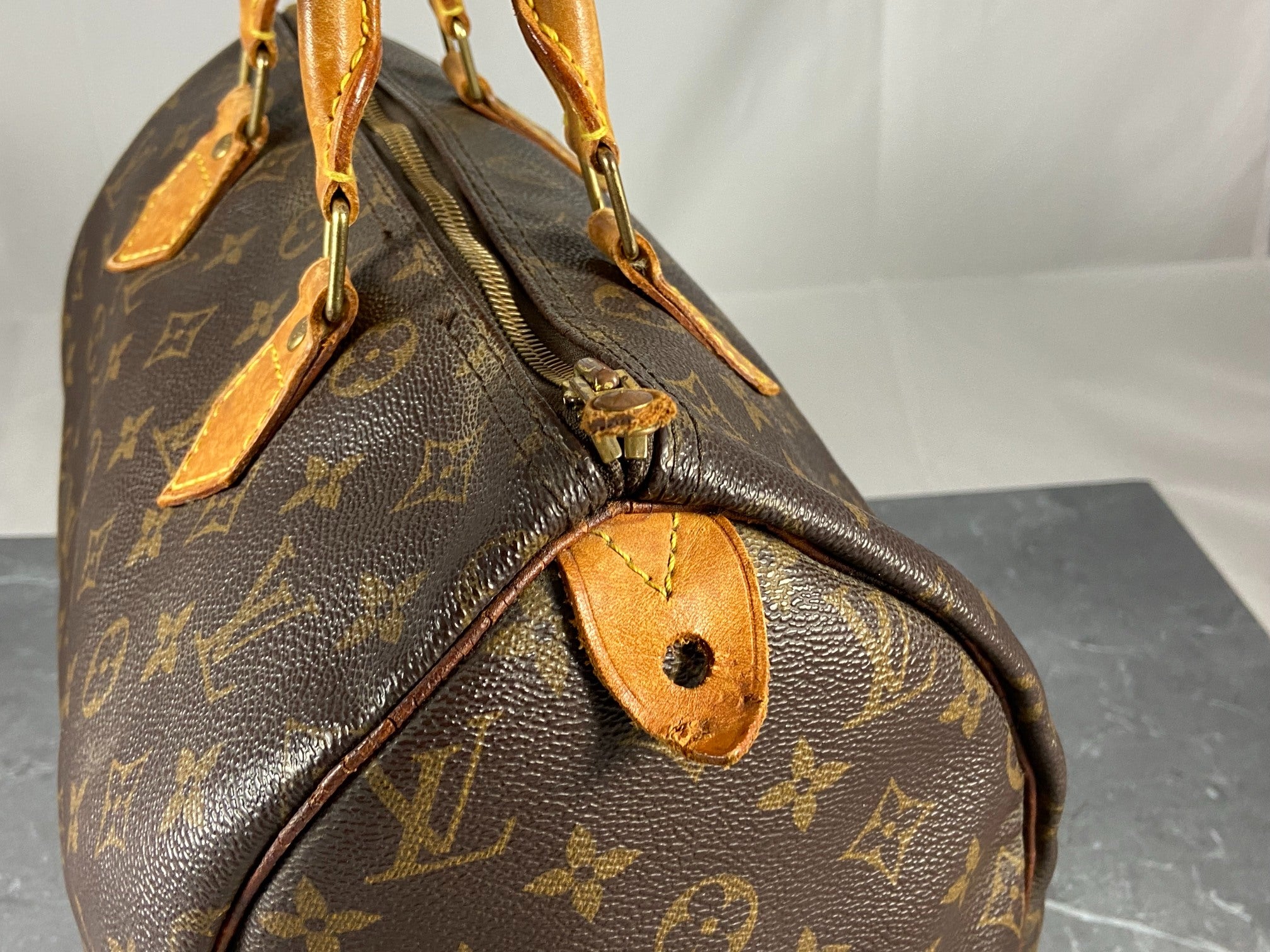 Louis Vuitton Speedy 30 Monogram Canvas