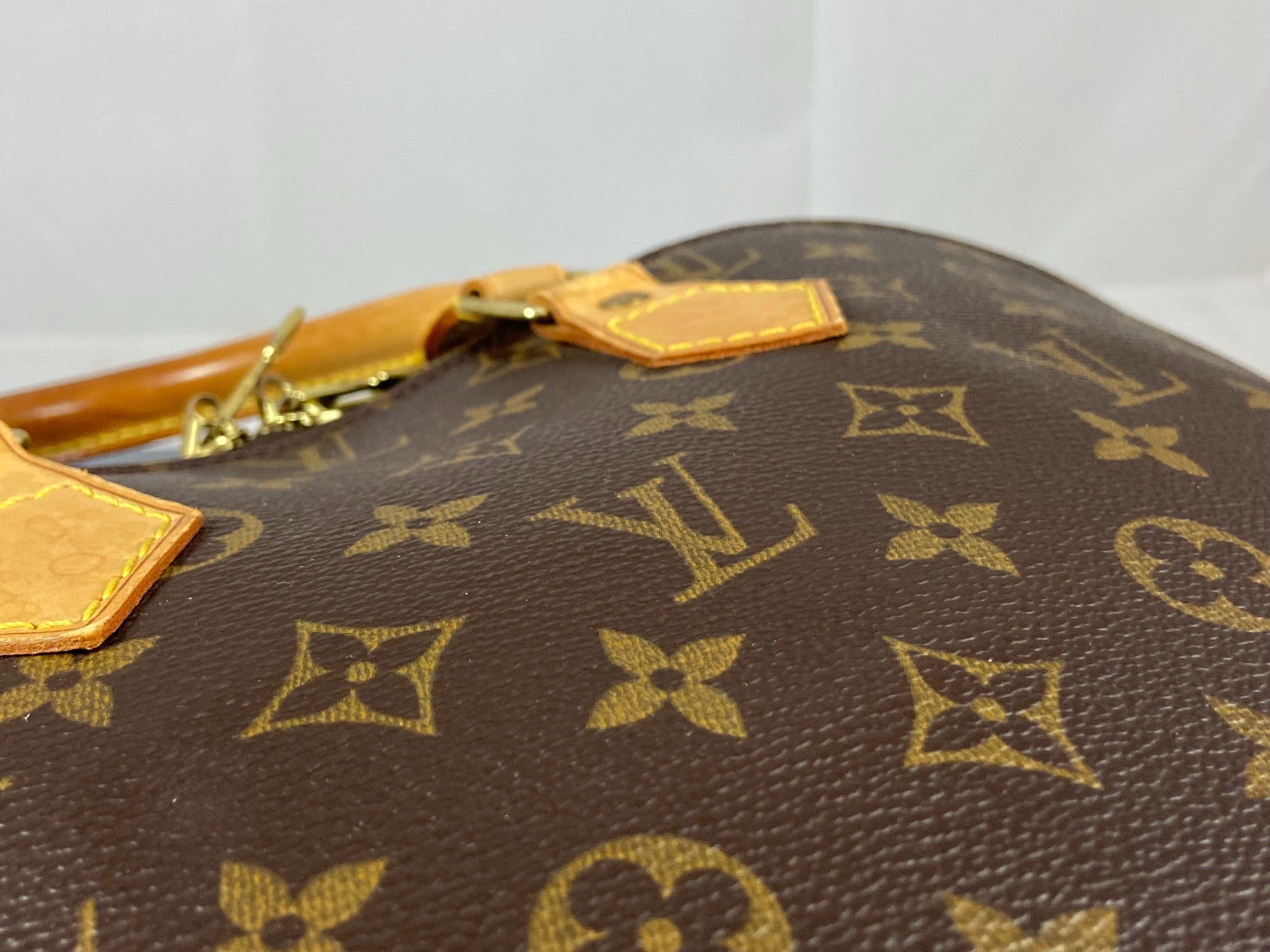 Louis Vuitton Alma PM Monogram Canvas