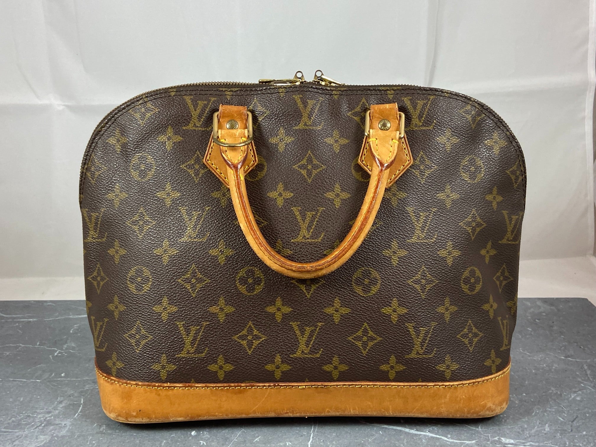 Louis Vuitton Alma PM Monogram Canvas