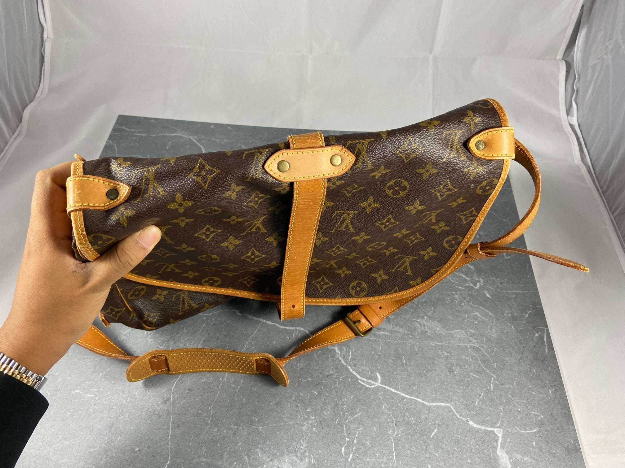 Louis Vuitton Saumur 35 Monogram Canvas