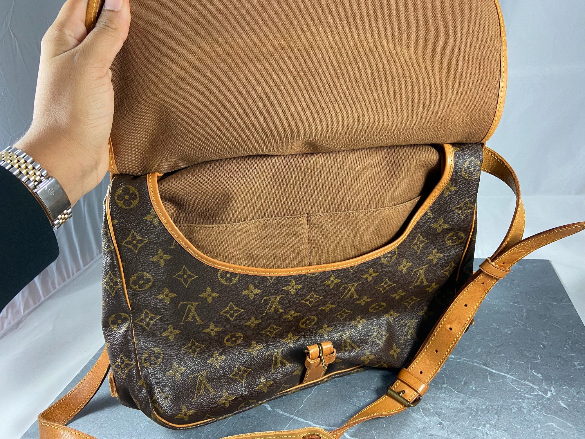 Louis Vuitton Saumur 35 Monogram Canvas