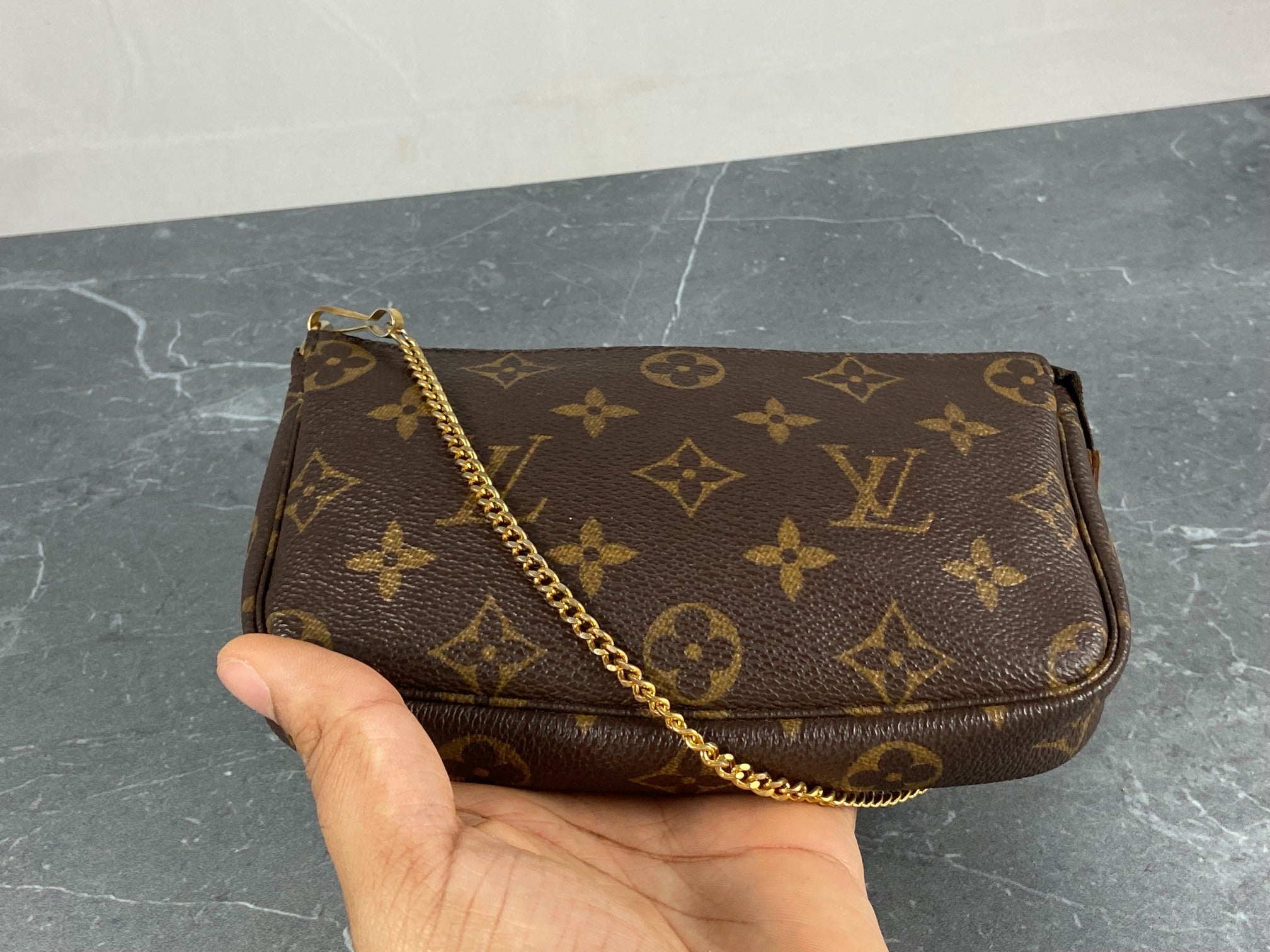 Louis Vuitton Pochette Accessoires Monogram Canvas