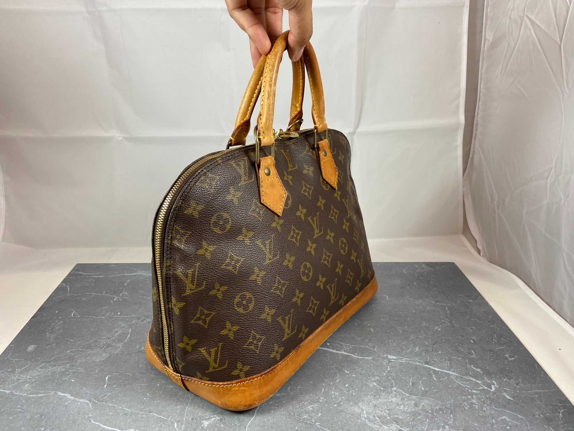 Louis Vuitton Alma PM Monogram Canvas