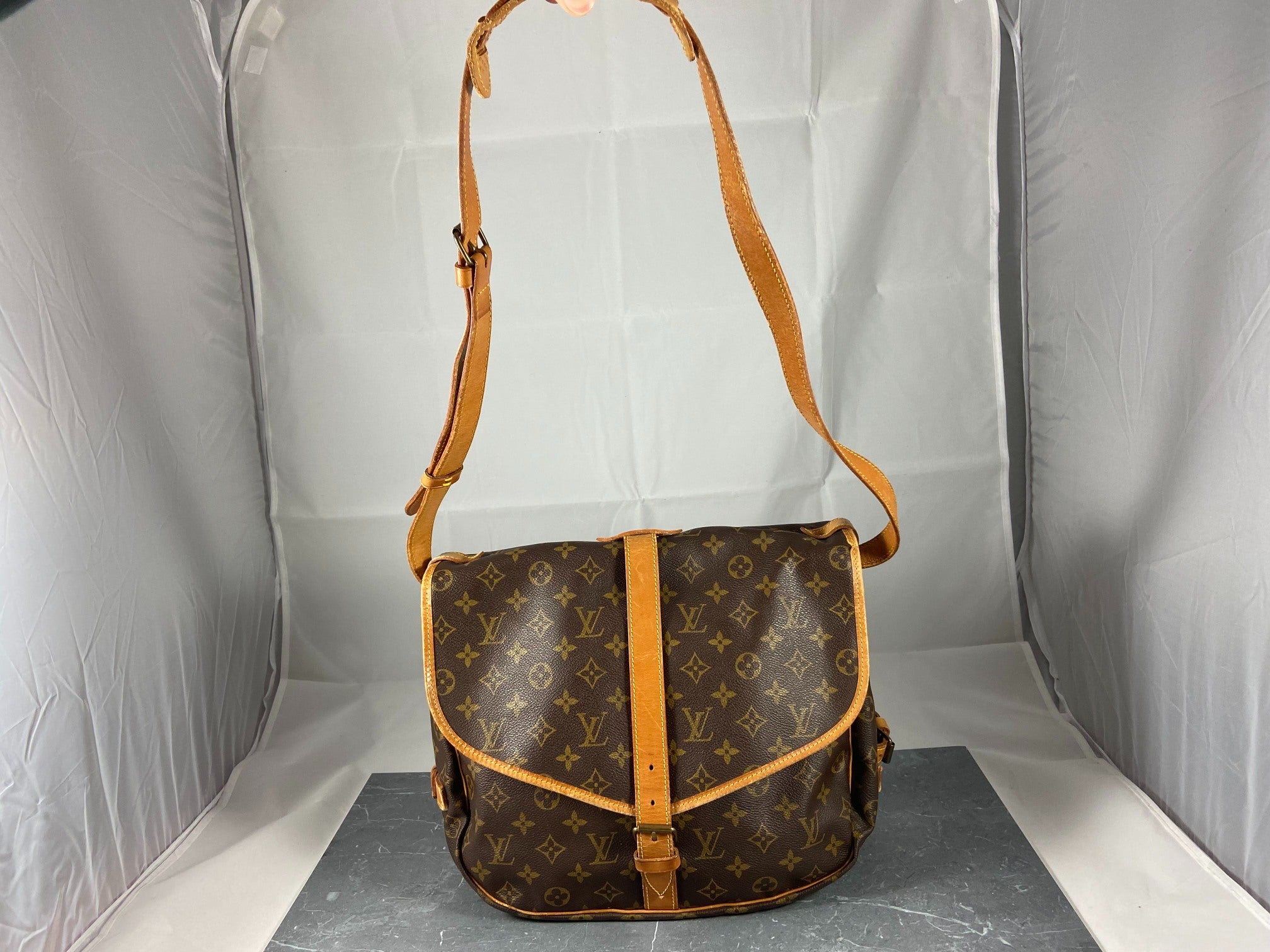 Louis Vuitton Saumur 35 Monogram Canvas
