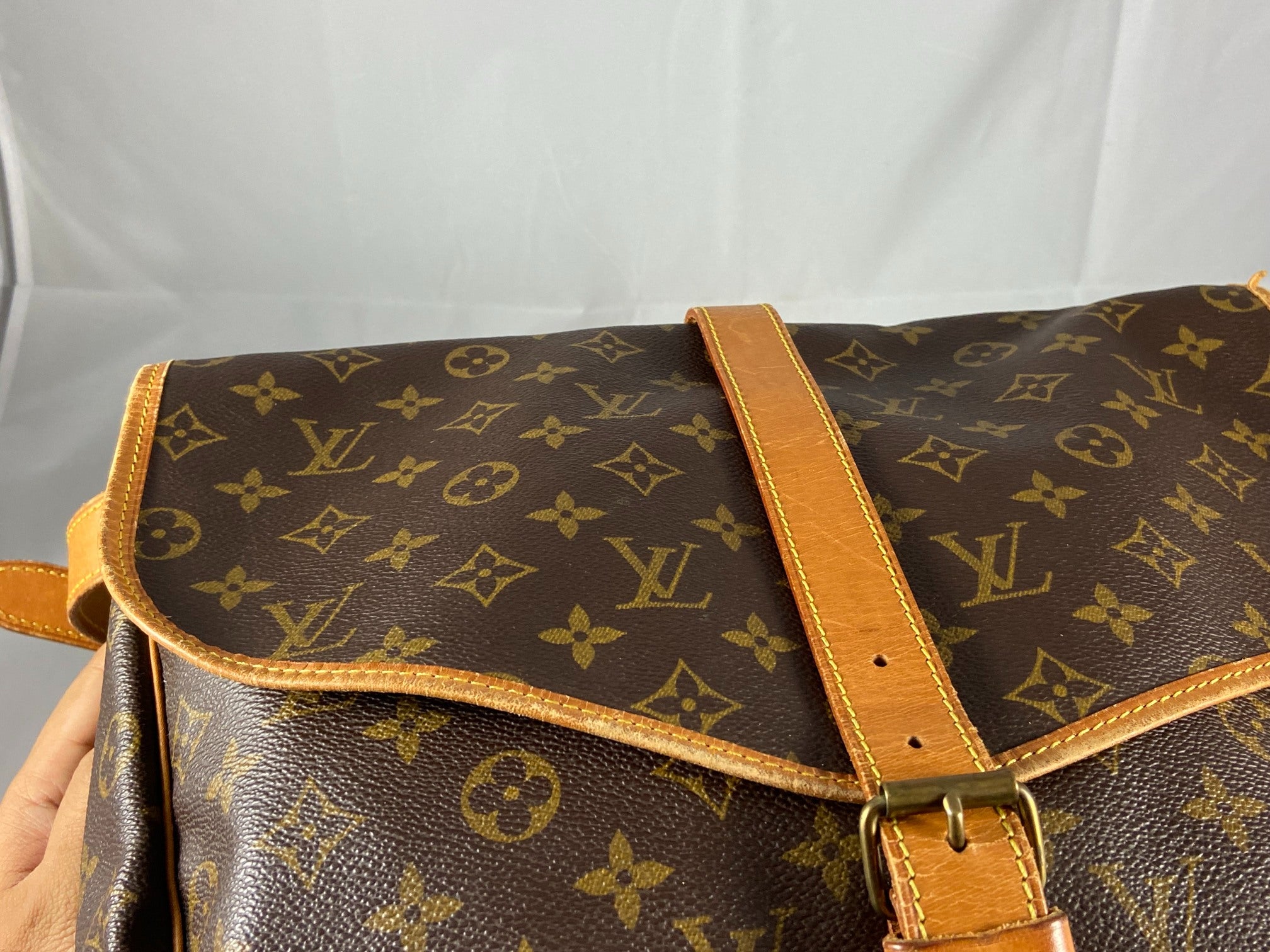 Louis Vuitton Saumur 35 Monogram Canvas