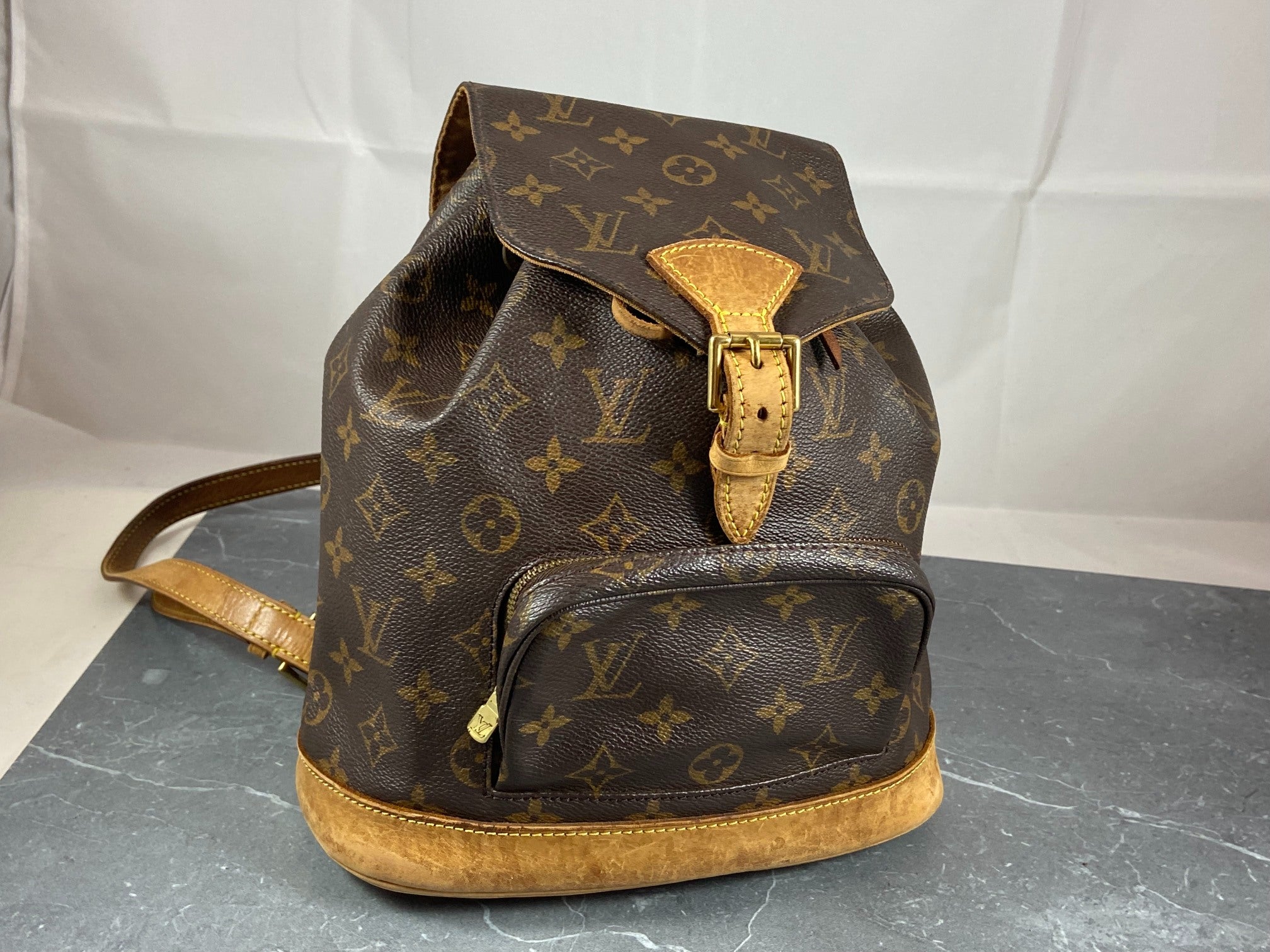 Louis Vuitton Montsouris MM Backpack Monogram Canvas