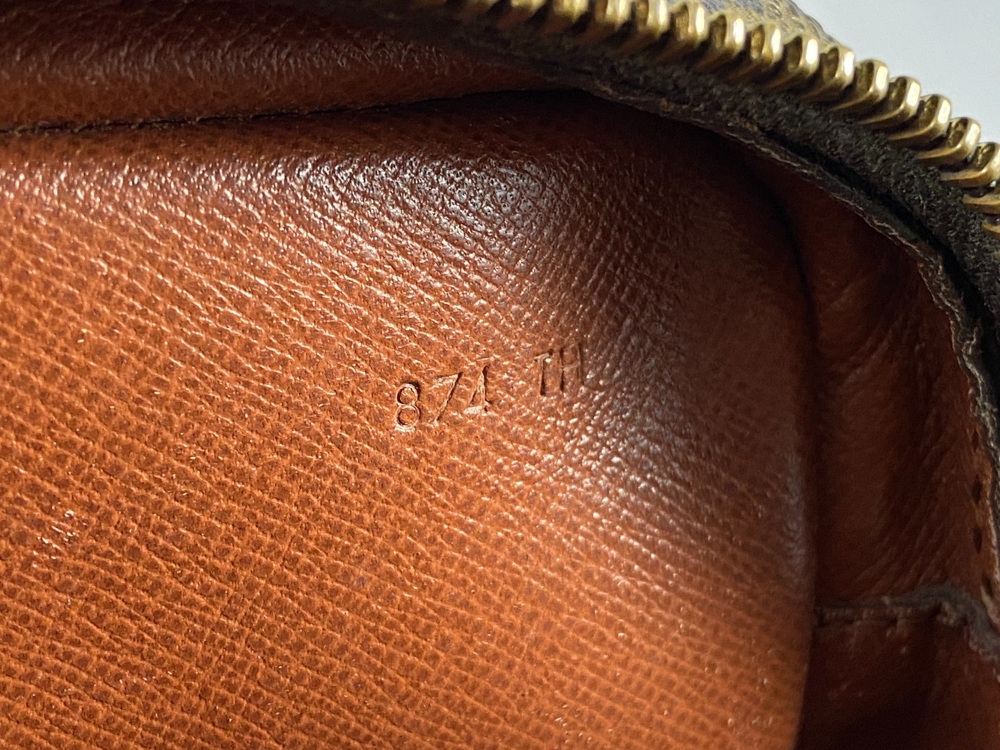 Louis Vuitton Trocadero 23 Shoulder Bag Monogram Canvas