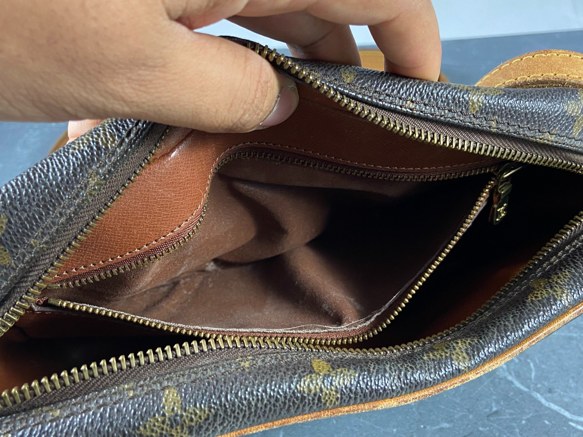 Louis Vuitton Trocadero 23 Shoulder Bag Monogram Canvas