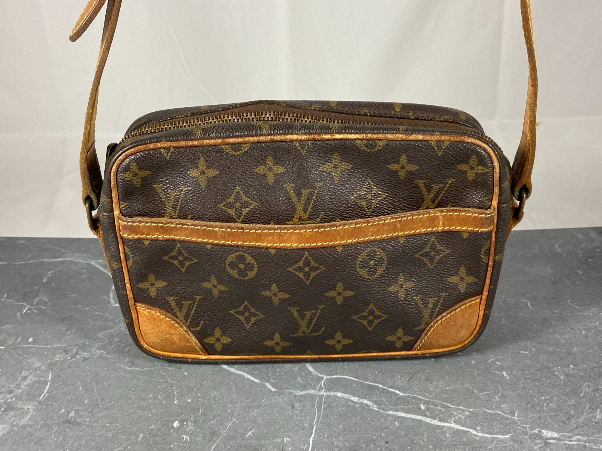 Louis Vuitton Trocadero 23 Shoulder Bag Monogram Canvas