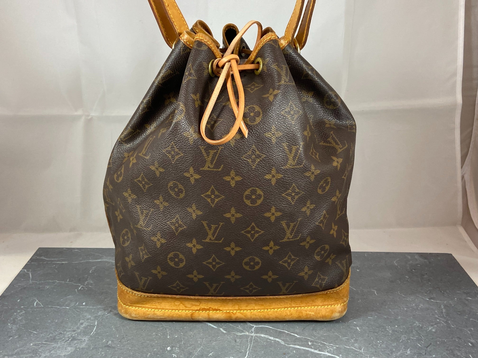 Louis Vuitton Sac Noé Grand Monogram Canvas