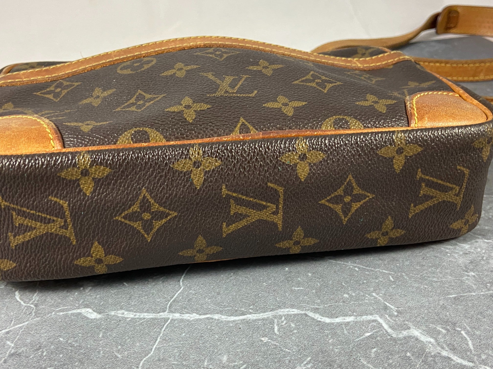 Louis Vuitton Trocadero 23 Shoulder Bag Monogram Canvas