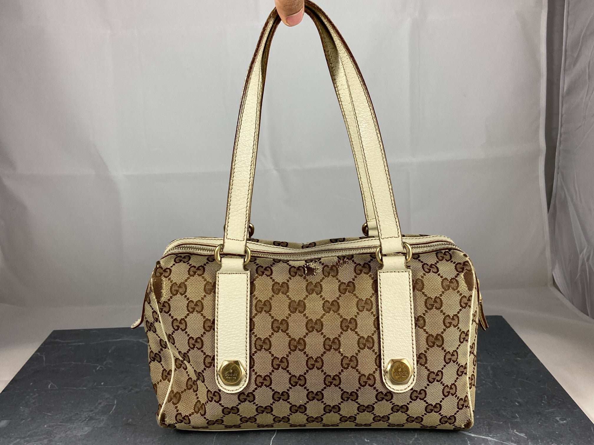 Gucci Charmy Handbag Beige GG Monogram