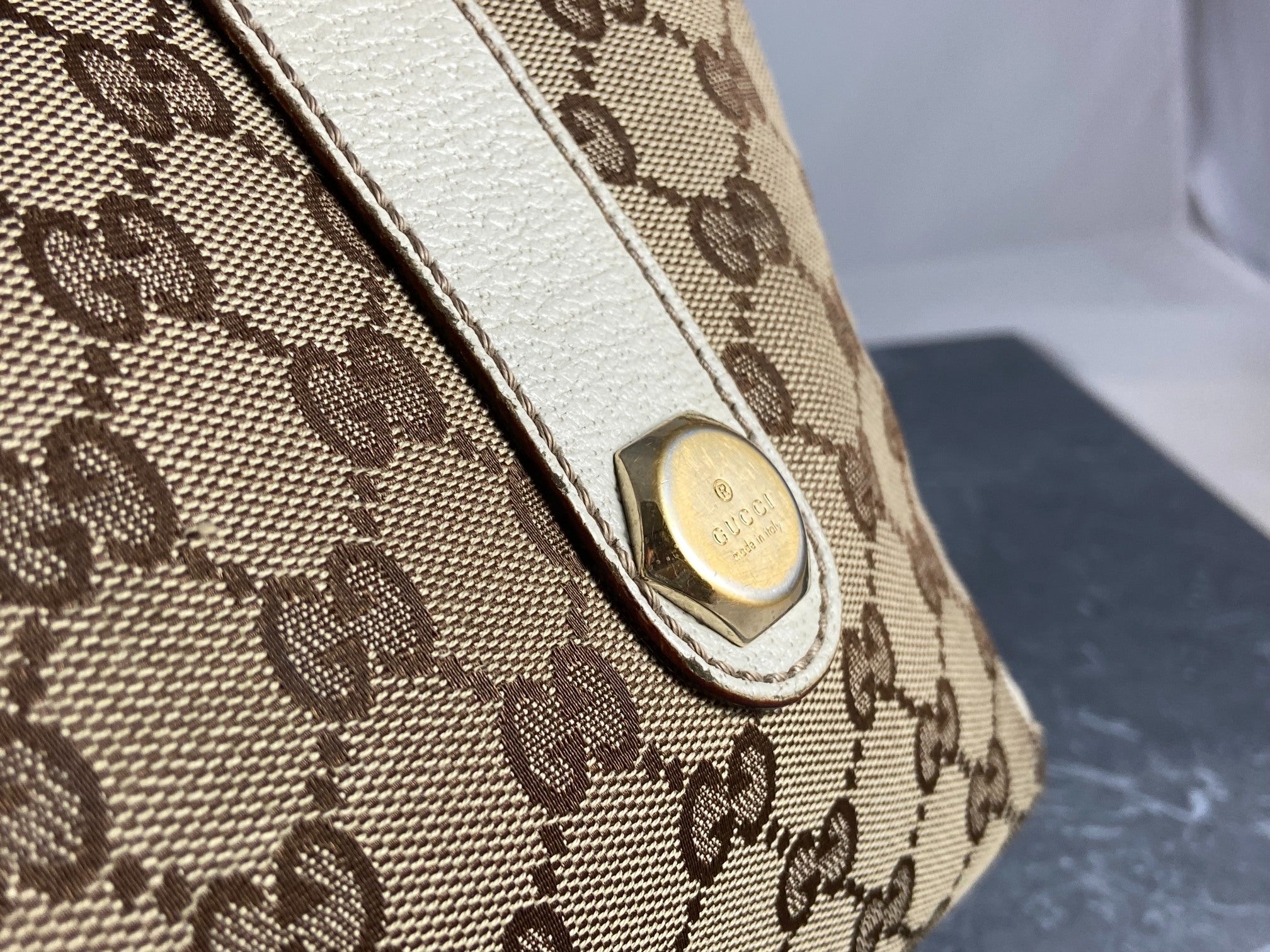 Gucci Charmy Handbag Beige GG Monogram