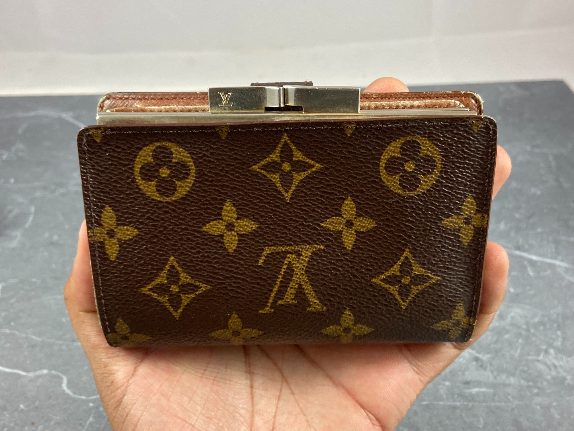 Louis Vuitton Monogram Canvas