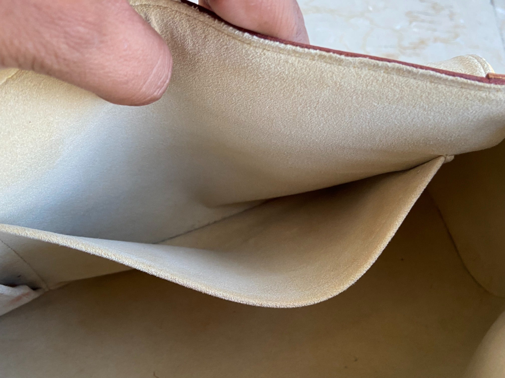 Louis Vuitton Beverly MM Hand / Hobo Bag Monogram Canvas