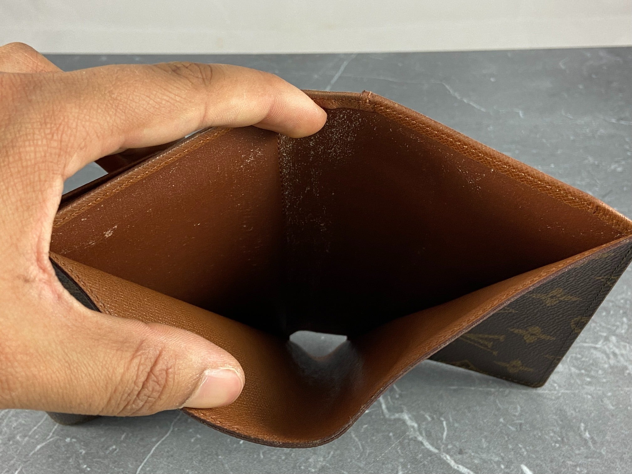 Louis Vuitton Porte Tresor Etui Wallet Monogram Canvas