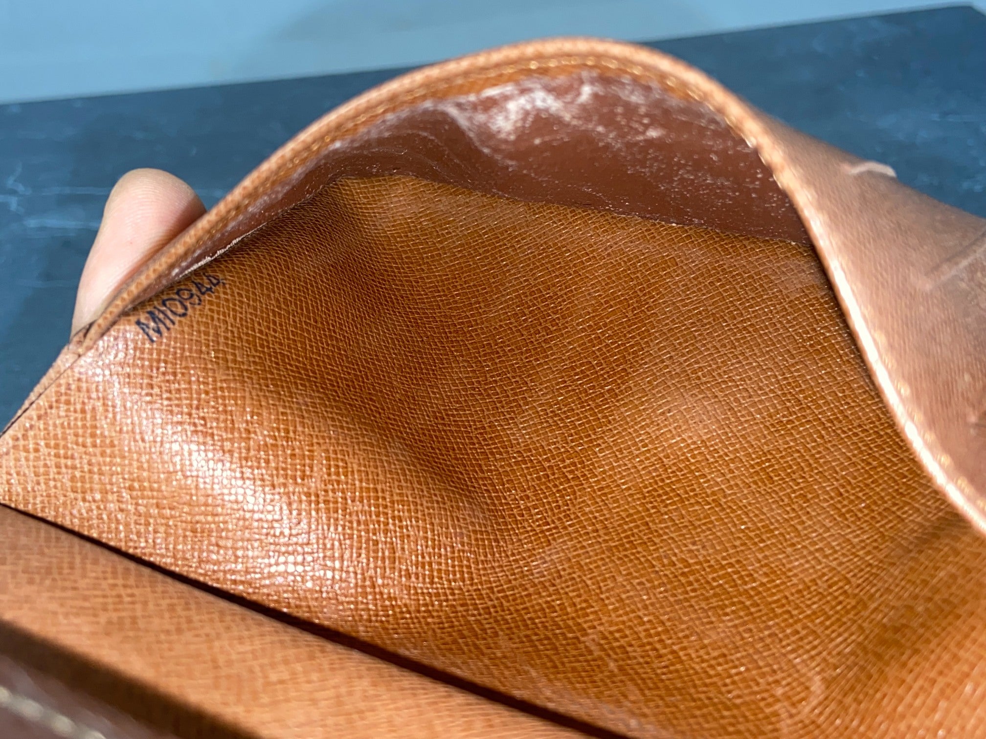 Louis Vuitton Porte Tresor Etui Wallet Monogram Canvas