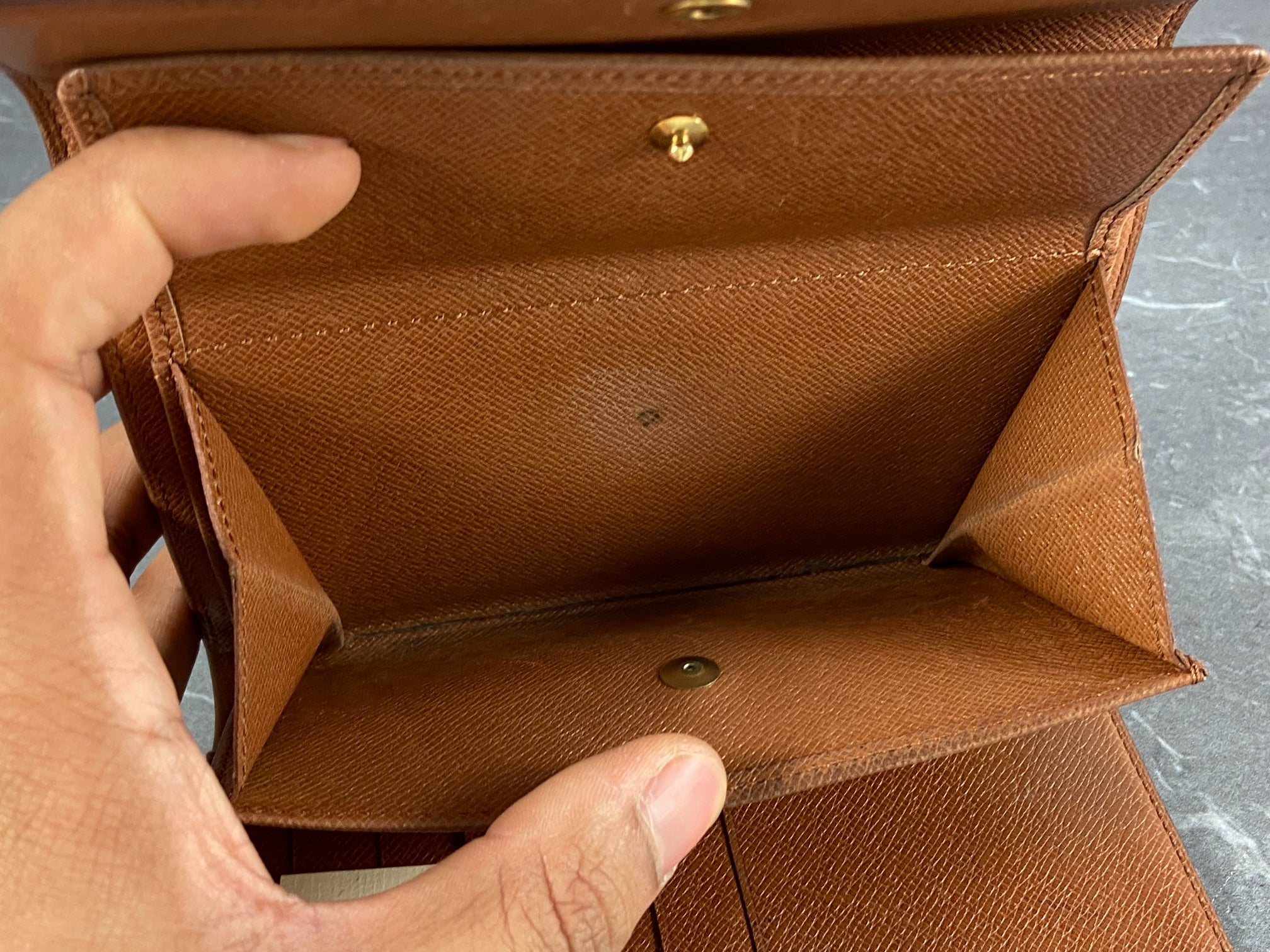 Louis Vuitton Porte Tresor Etui Wallet Monogram Canvas