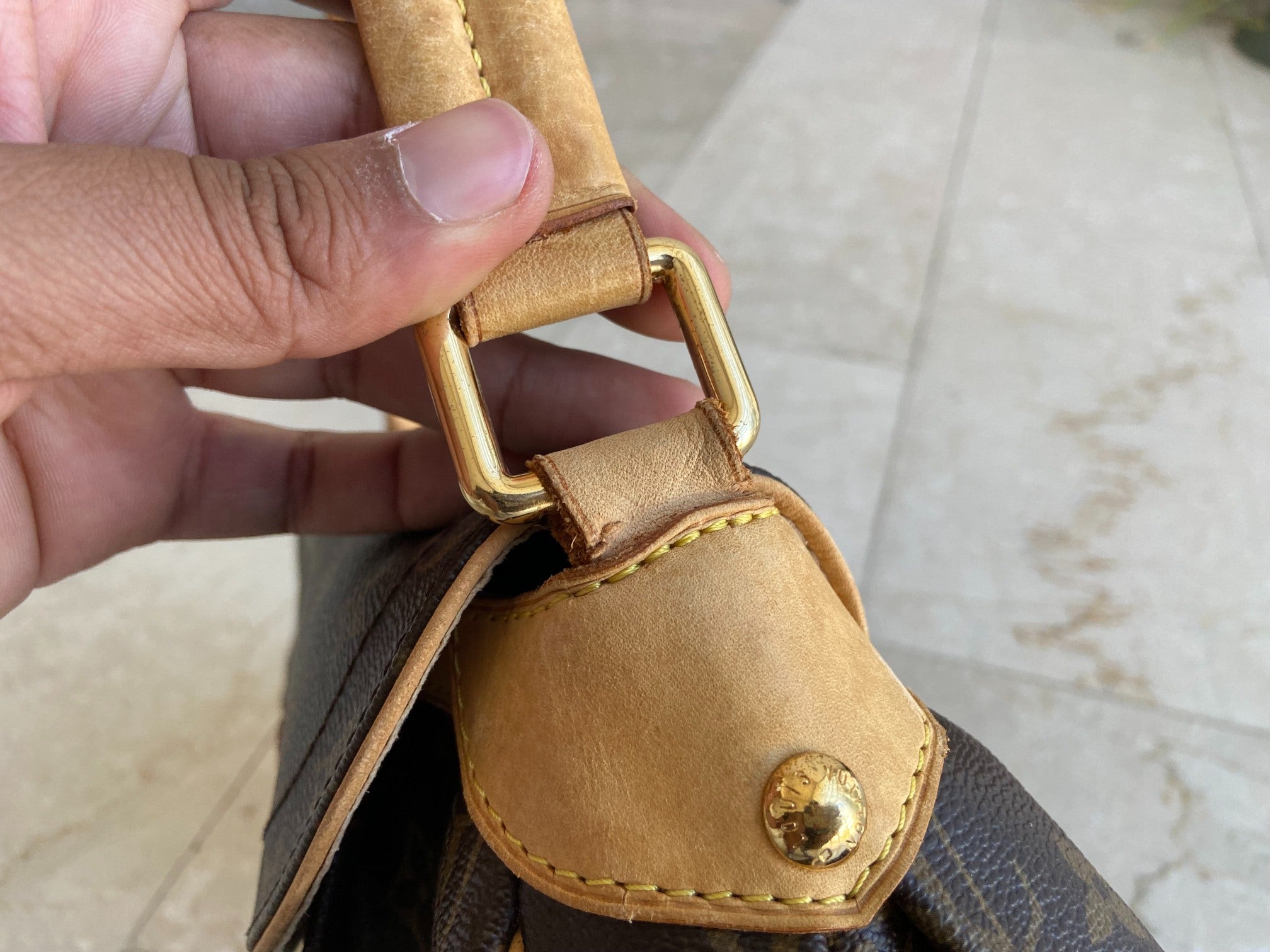 Louis Vuitton Beverly MM Hand / Hobo Bag Monogram Canvas