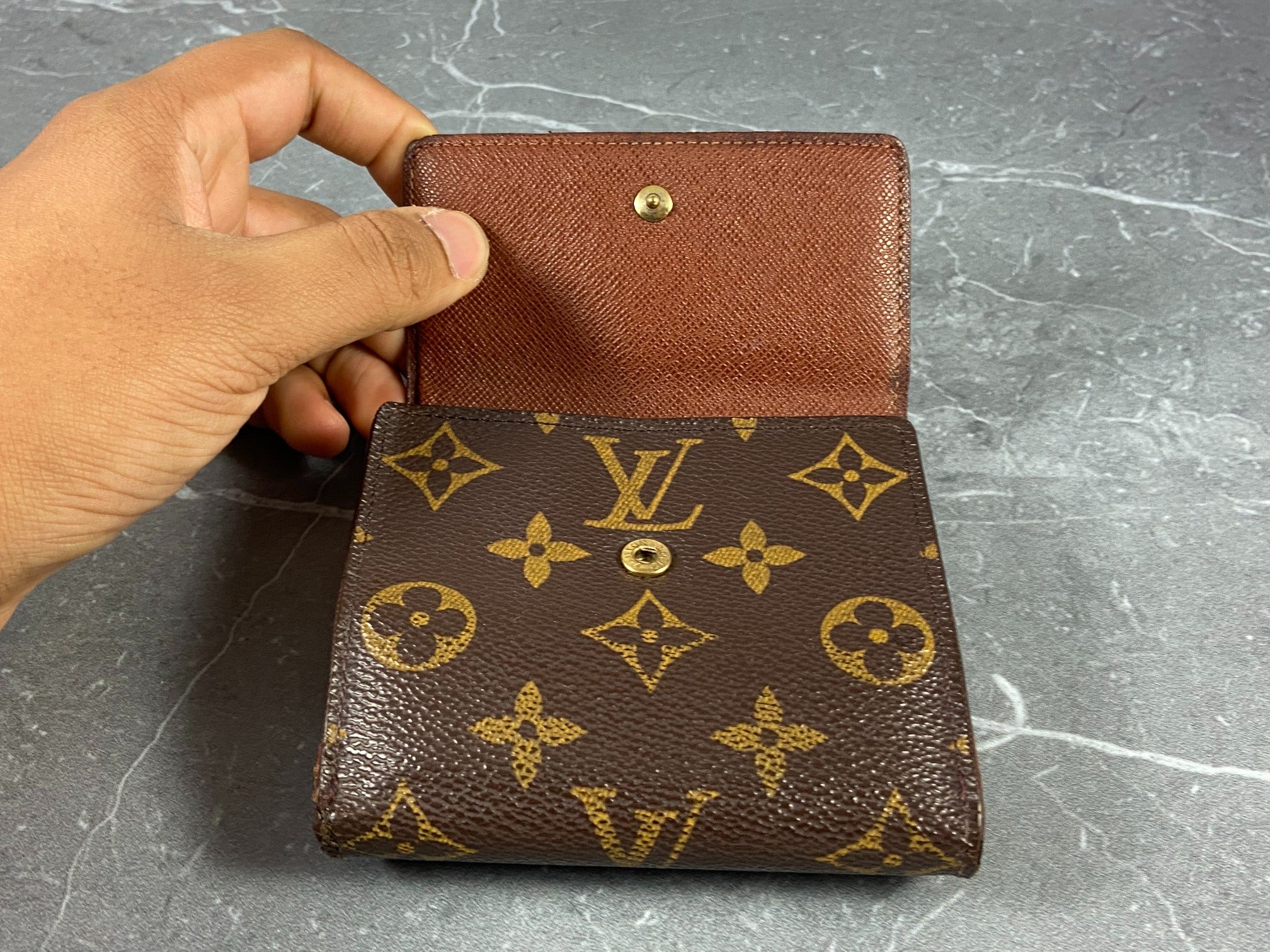 Louis Vuitton Elise Wallet Monogram Canvas incl. Box