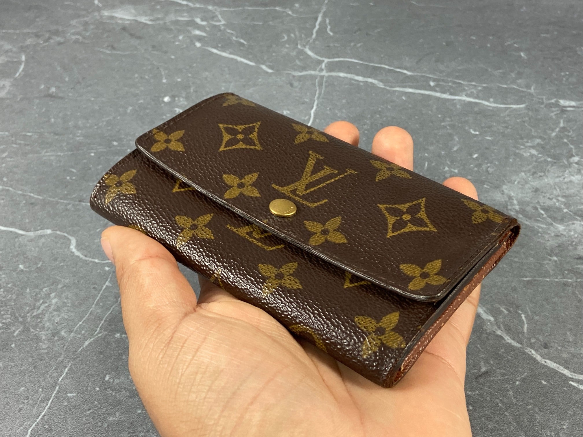 Louis Vuitton Petit Tresor Wallet Monogram Canvas