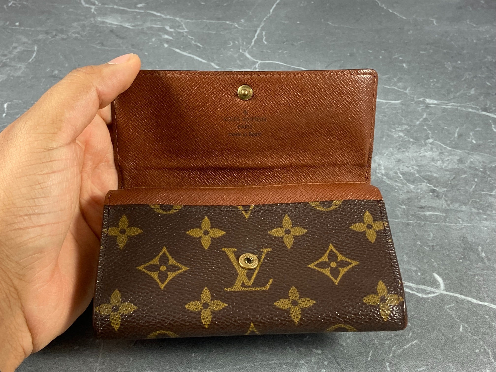 Louis Vuitton Petit Tresor Wallet Monogram Canvas