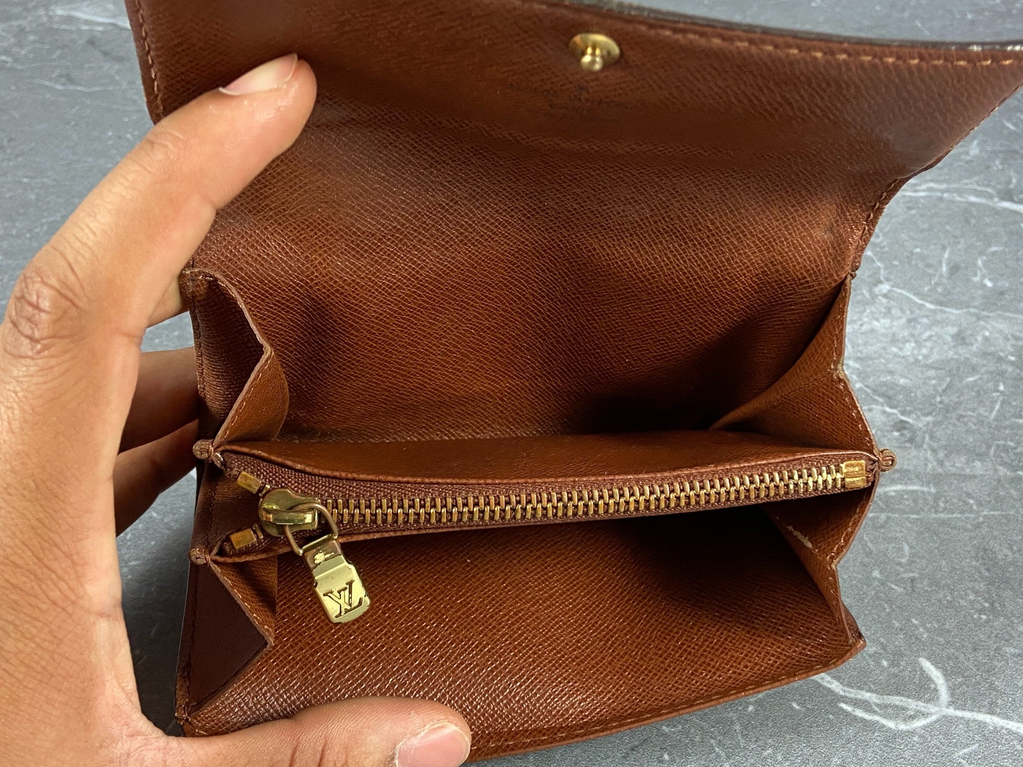 Louis Vuitton Petit Tresor Wallet Monogram Canvas