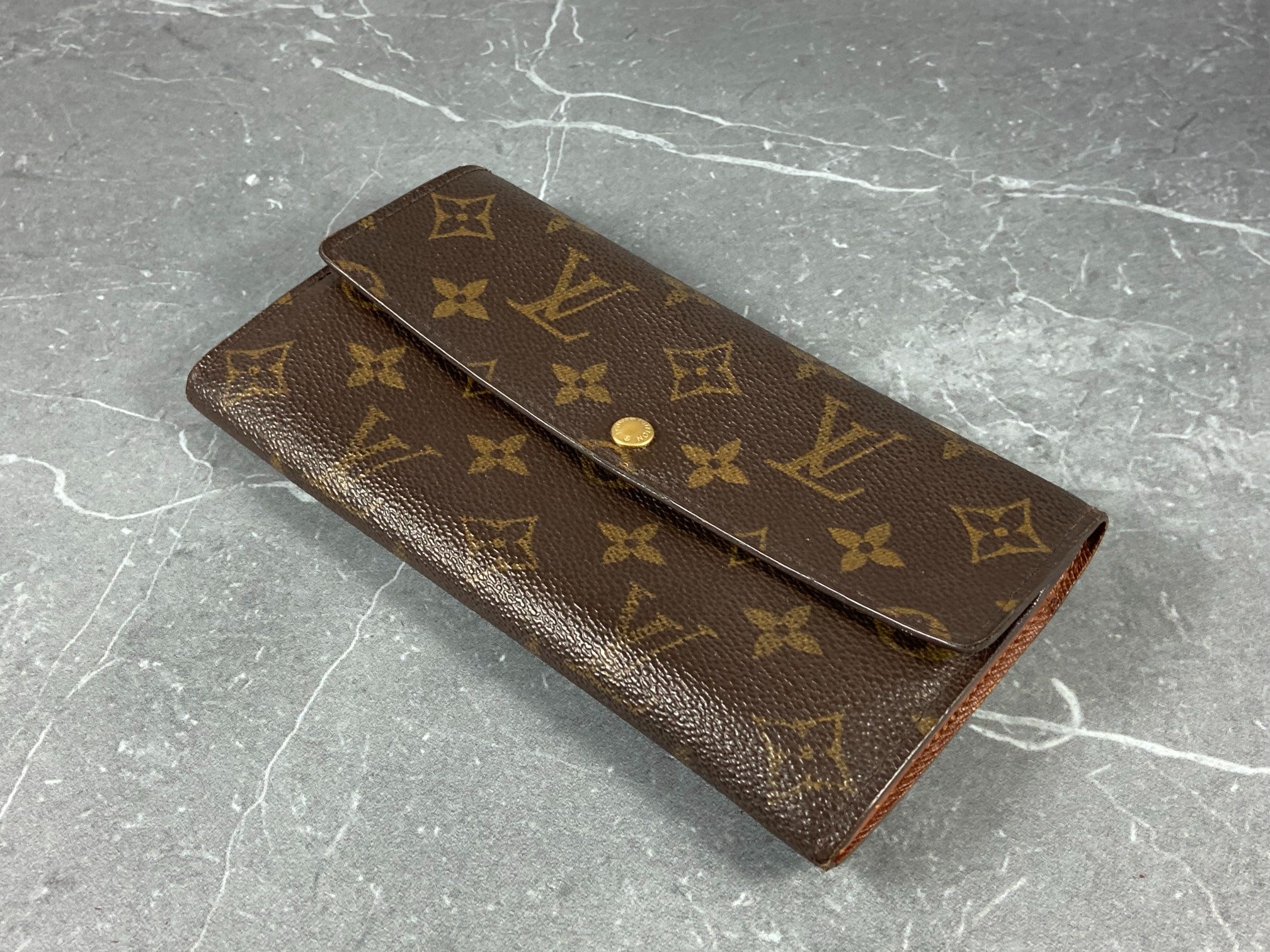 Louis Vuitton Sarah Wallet Monogram Canvas incl. Box