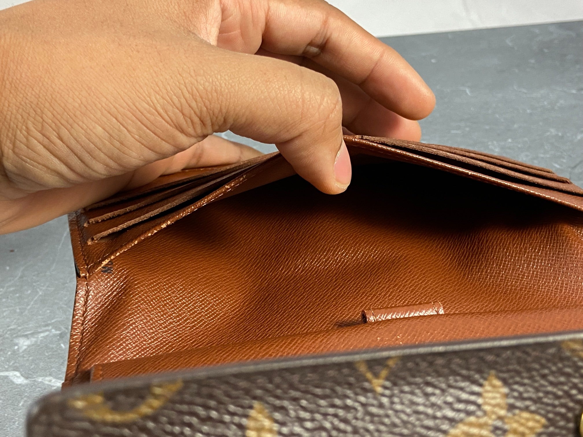 Louis Vuitton Porte Tresor International Wallet Monogram Canvas incl. Box