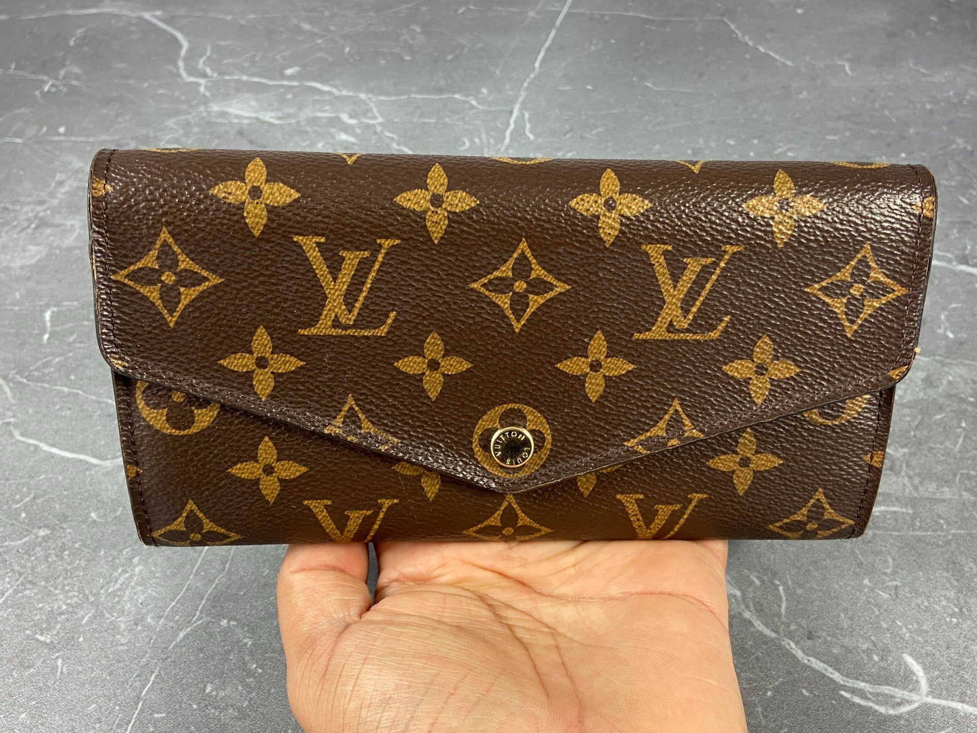 Louis Vuitton Sarah Wallet Monogram Canvas
