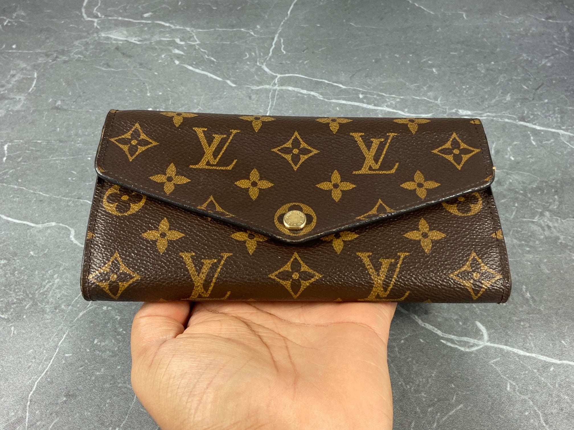 Louis Vuitton Sarah Wallet Monogram Canvas