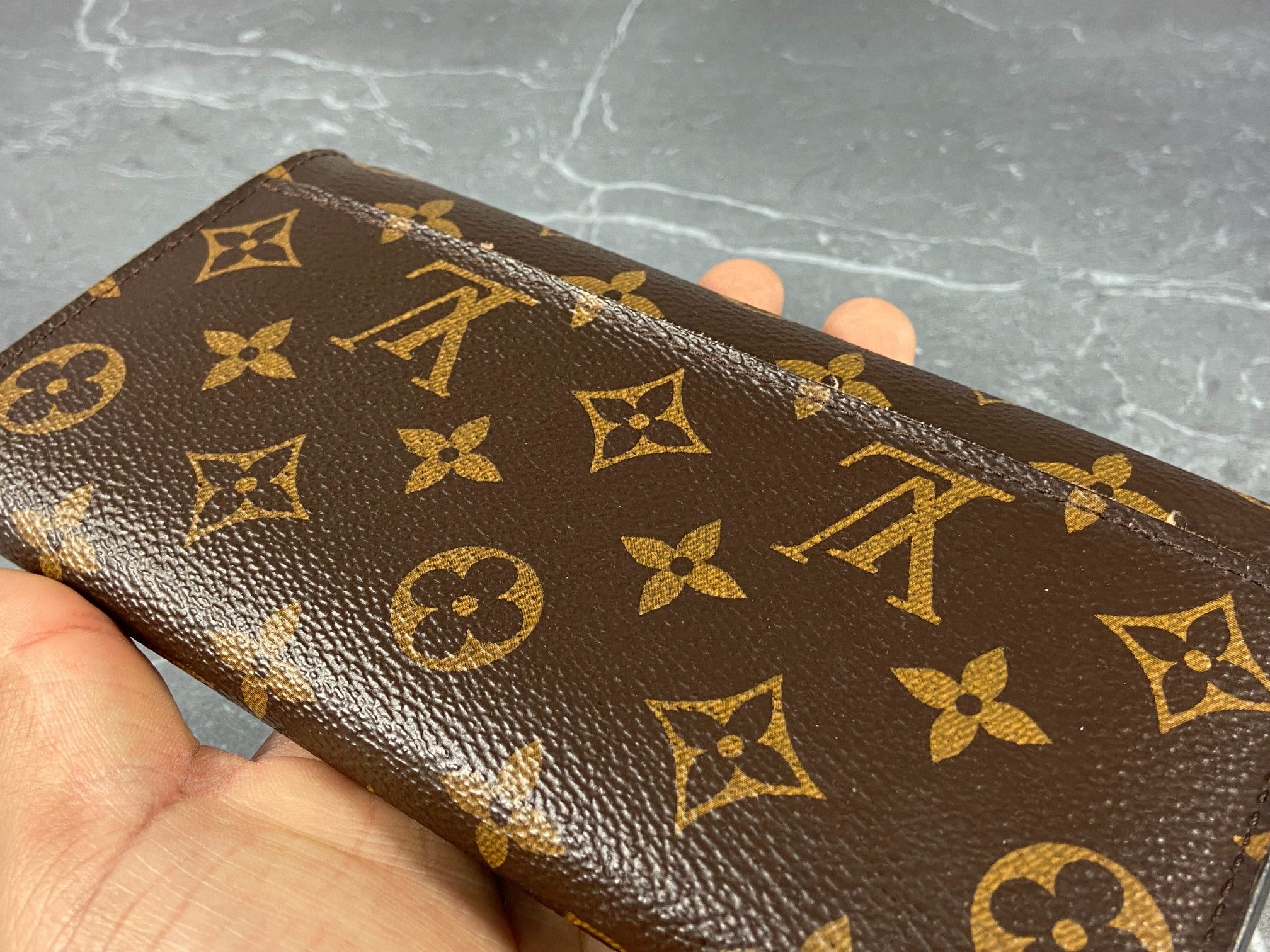 Louis Vuitton Sarah Wallet Monogram Canvas