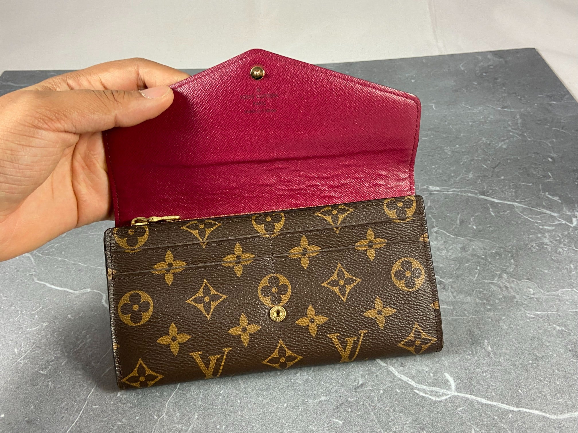 Louis Vuitton Sarah Wallet Monogram Canvas