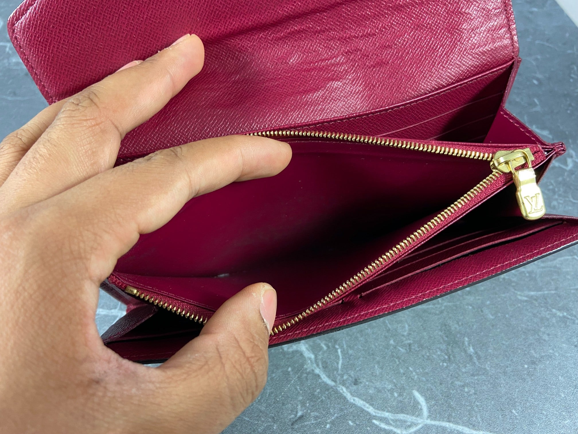 Louis Vuitton Sarah Wallet Monogram Canvas