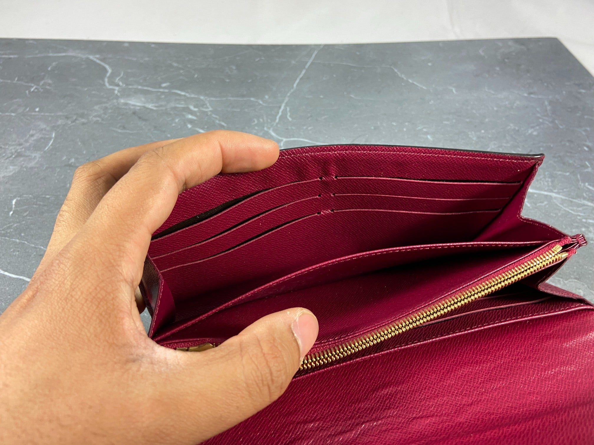 Louis Vuitton Sarah Wallet Monogram Canvas