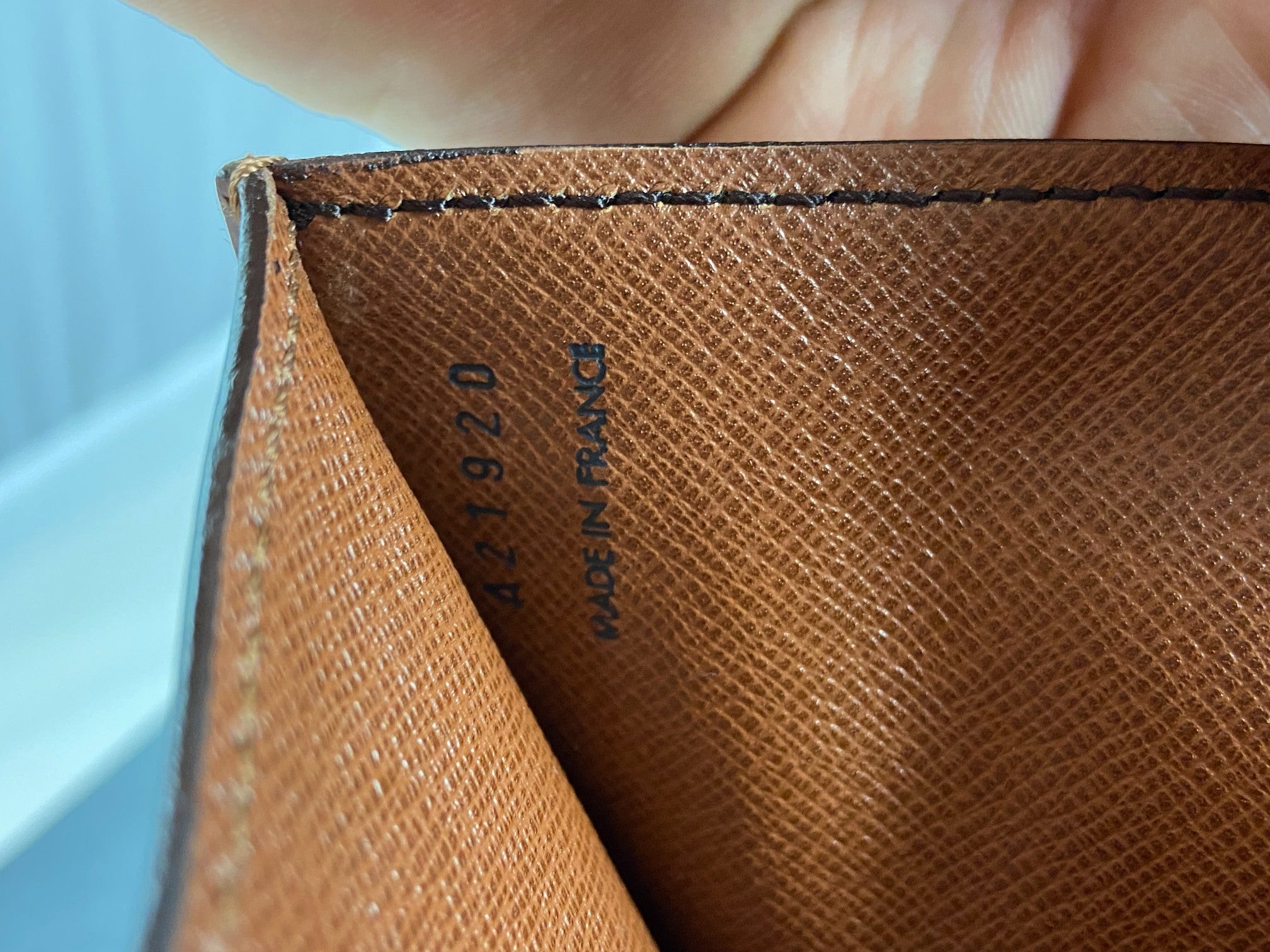 Louis Vuitton Monceau 26 Monogram Canvas