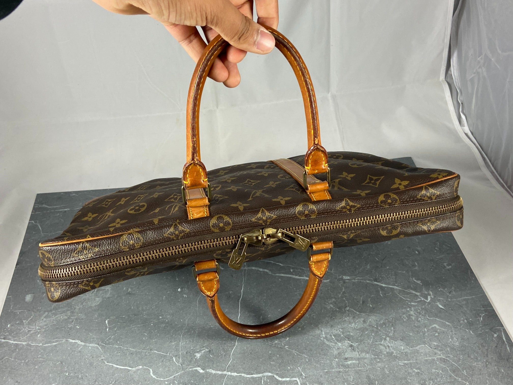 Louis Vuitton Porte Documents Voyage Monogram Canvas